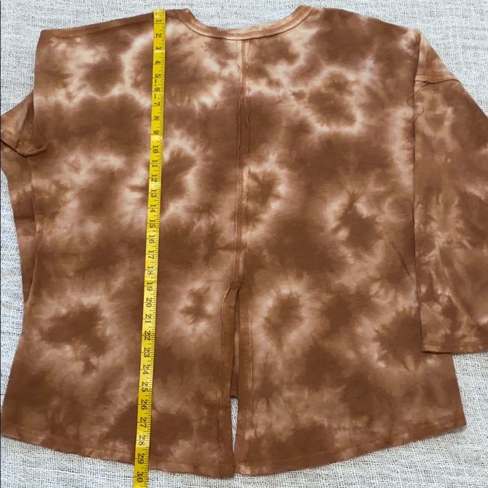 Sweatshirt - Picture 8 of 8